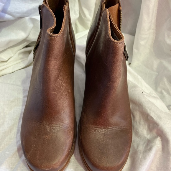 Sorel Joan of Arctic Wedge III Zip Boot — Waterproof hazelnut / gum Sz 7 EUC - Picture 2 of 7